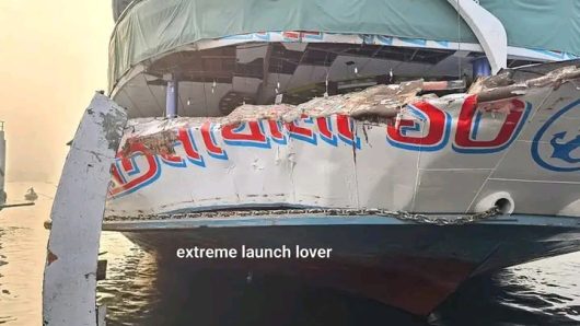 ঢাকা বরিশালগামী দুই লঞ্চের মুখোমুখি সংঘর্ষ