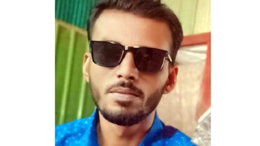 বরগুনায় সিগারেটের ধোঁয়া মুখে ছোড়ার প্রতিবাদ করায় কুপিয়ে হত্যা