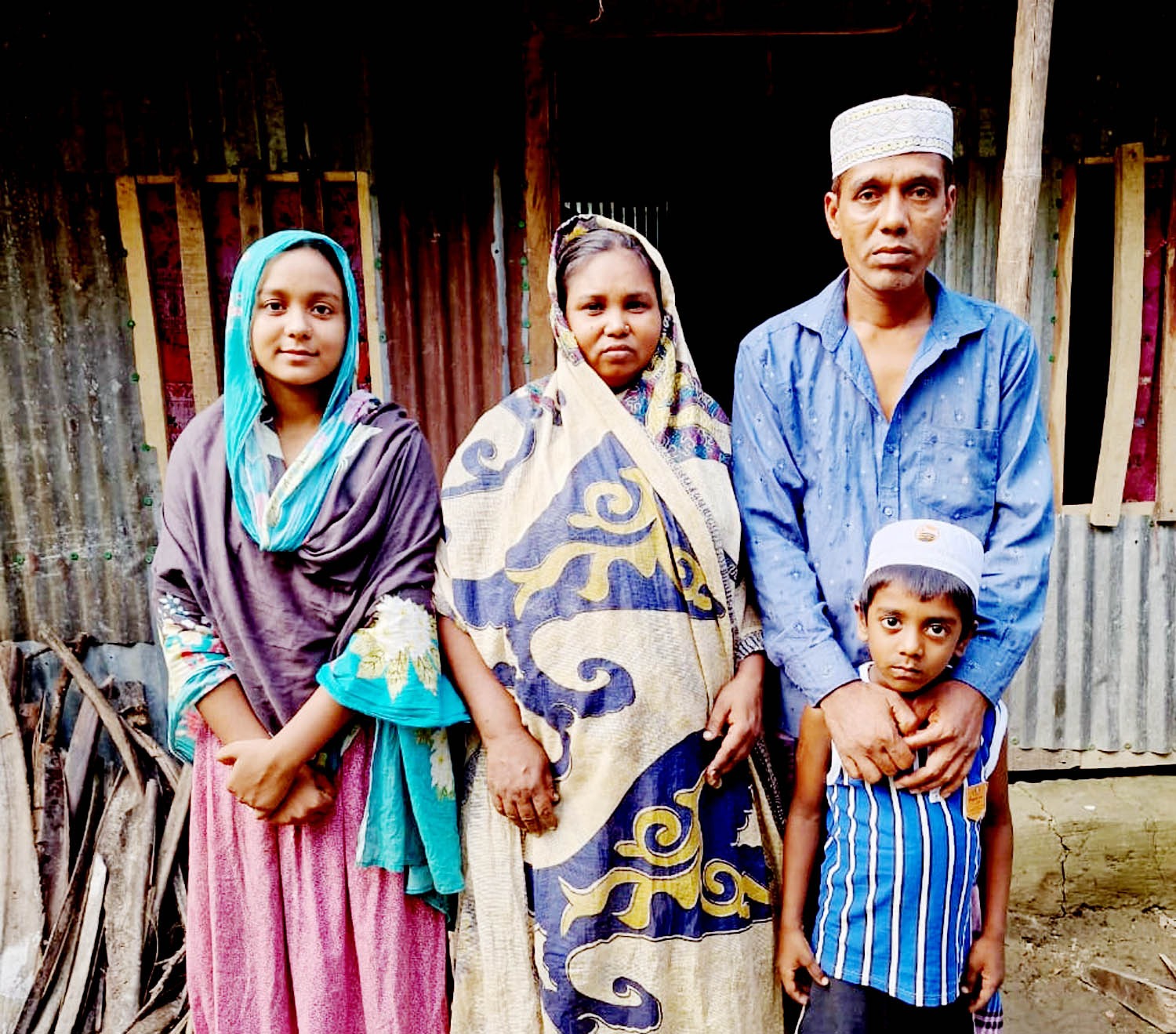 বরিশালে একই পরিবারের চারজনের ইসলাম ধর্ম গ্রহণ