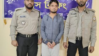 বরিশাল সিটির সাবেক প্যানেল মেয়রের ছেলে মাদক সহ আটক