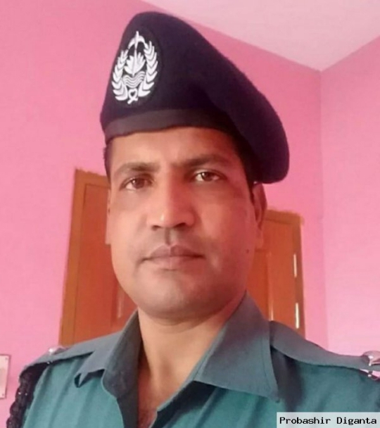 একই কর্মস্থলে দীর্ঘদিন ও একাধিক বিতর্ক: বরিশাল ডিবির ওসি পদায়নে অসন্তোষ