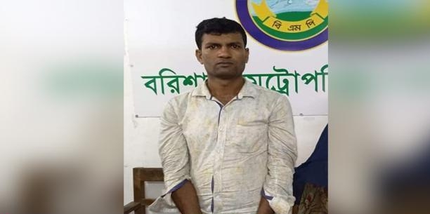 বরিশাল নগরীর কাশিপুরে প্রকাশ্যে মাদক ব্যবসা : জামিনে বের হয়ে আরও হিংস্র চডা রাসেল